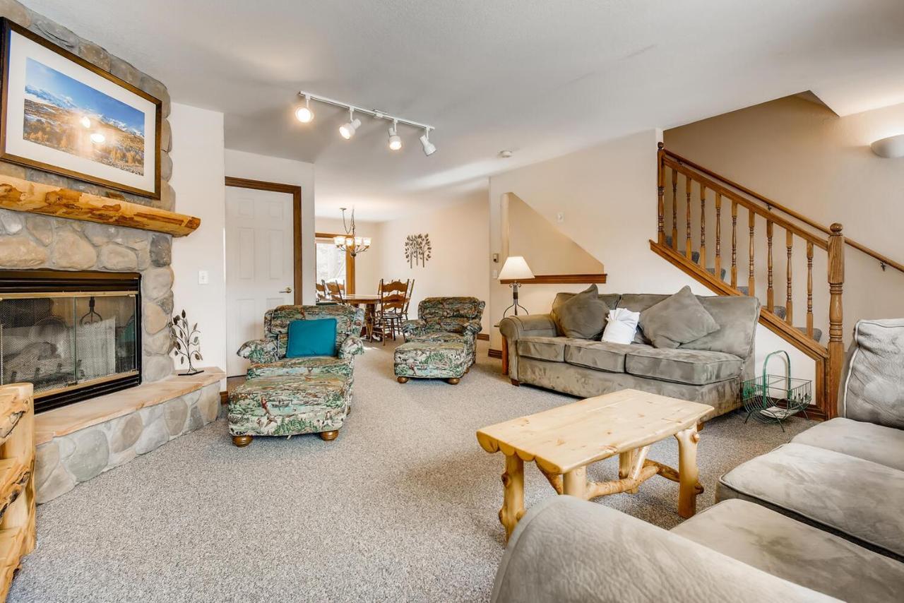 Pinecreek #F - 3 Bedroom - Close To Town - Shuttle To Slopes - Pool And Hot Tub Access ブリッケンリッジ エクステリア 写真
