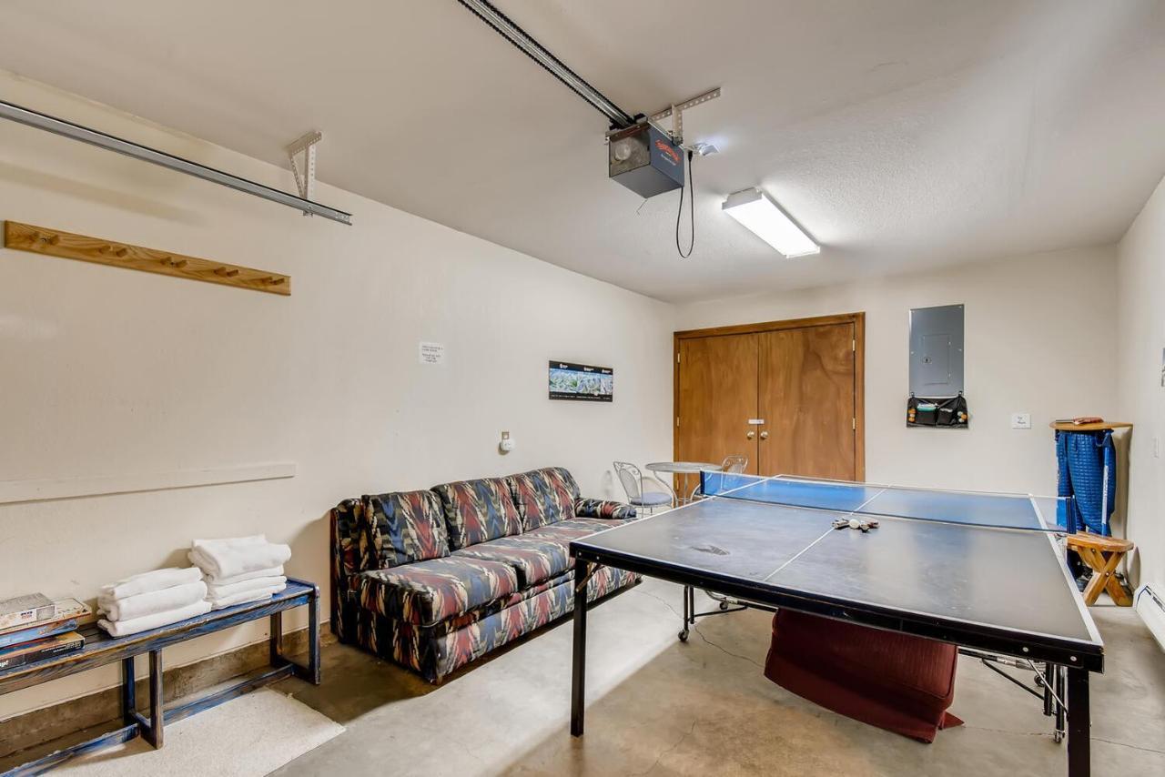 Pinecreek #F - 3 Bedroom - Close To Town - Shuttle To Slopes - Pool And Hot Tub Access ブリッケンリッジ エクステリア 写真